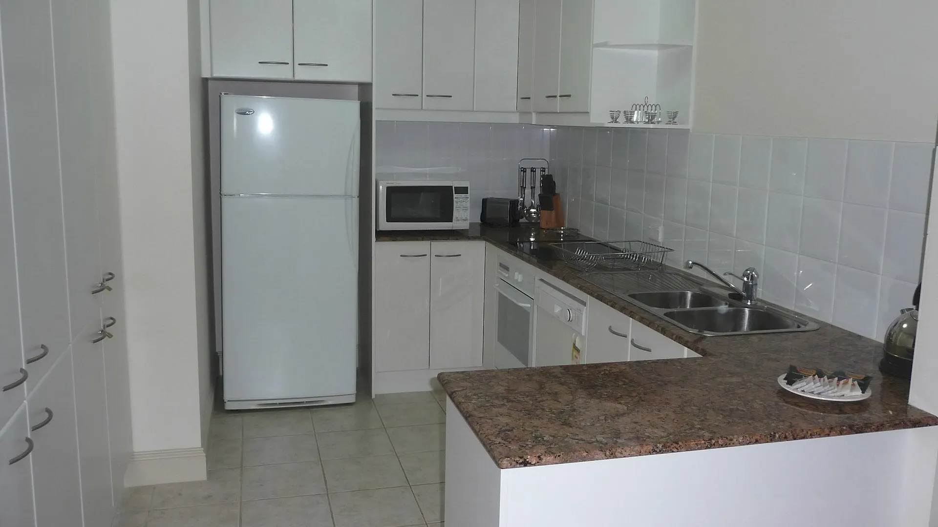 City Escape 2Bd In Adelaides East End 2 Australia