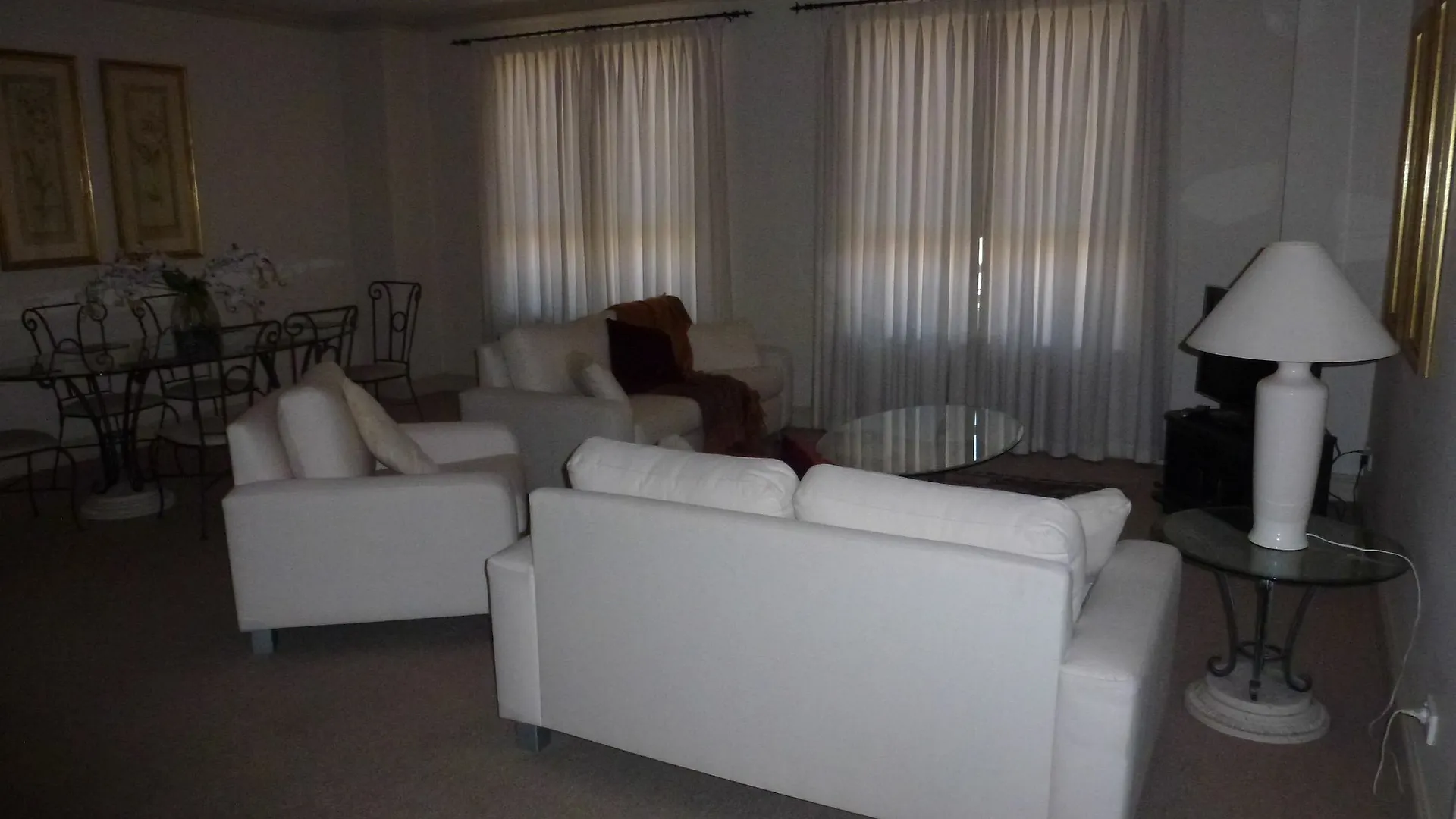 Apartment City Escape 2Bd In Adelaides East End 2